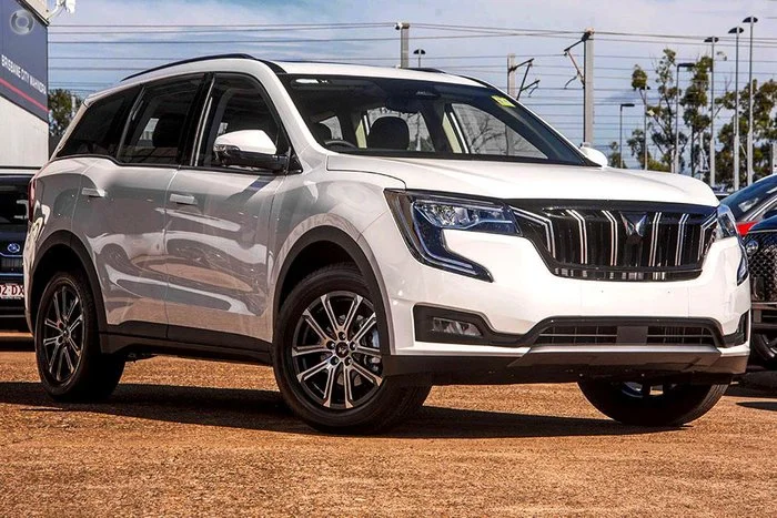 Mahindra XUV700 Top End — car rental in Jaipur