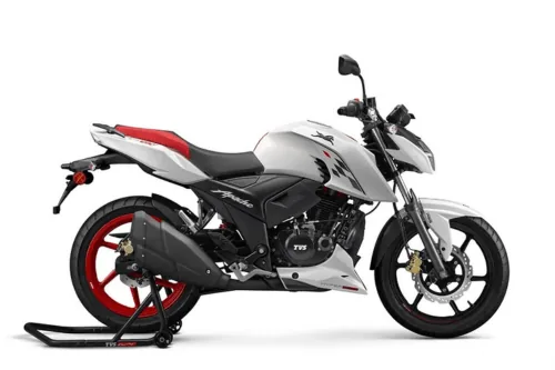 TVS Apache RTR 160 4V — bike rental in Jaipur